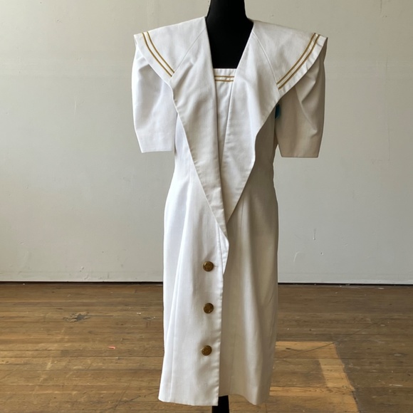 Vintage white and Gold sailor inspired dress - Picture 4 of 8